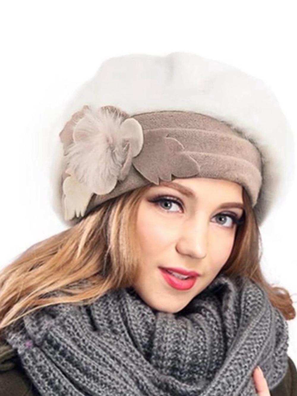 Women’s 100% Wool Bucket Hat Felt Cloche
Angola Cream